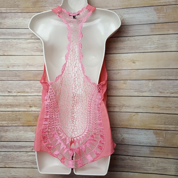 ⚠️ LAST CHANCE ⚠️ Hi-lo Lace design pink sheer top - Picture 4 of 8